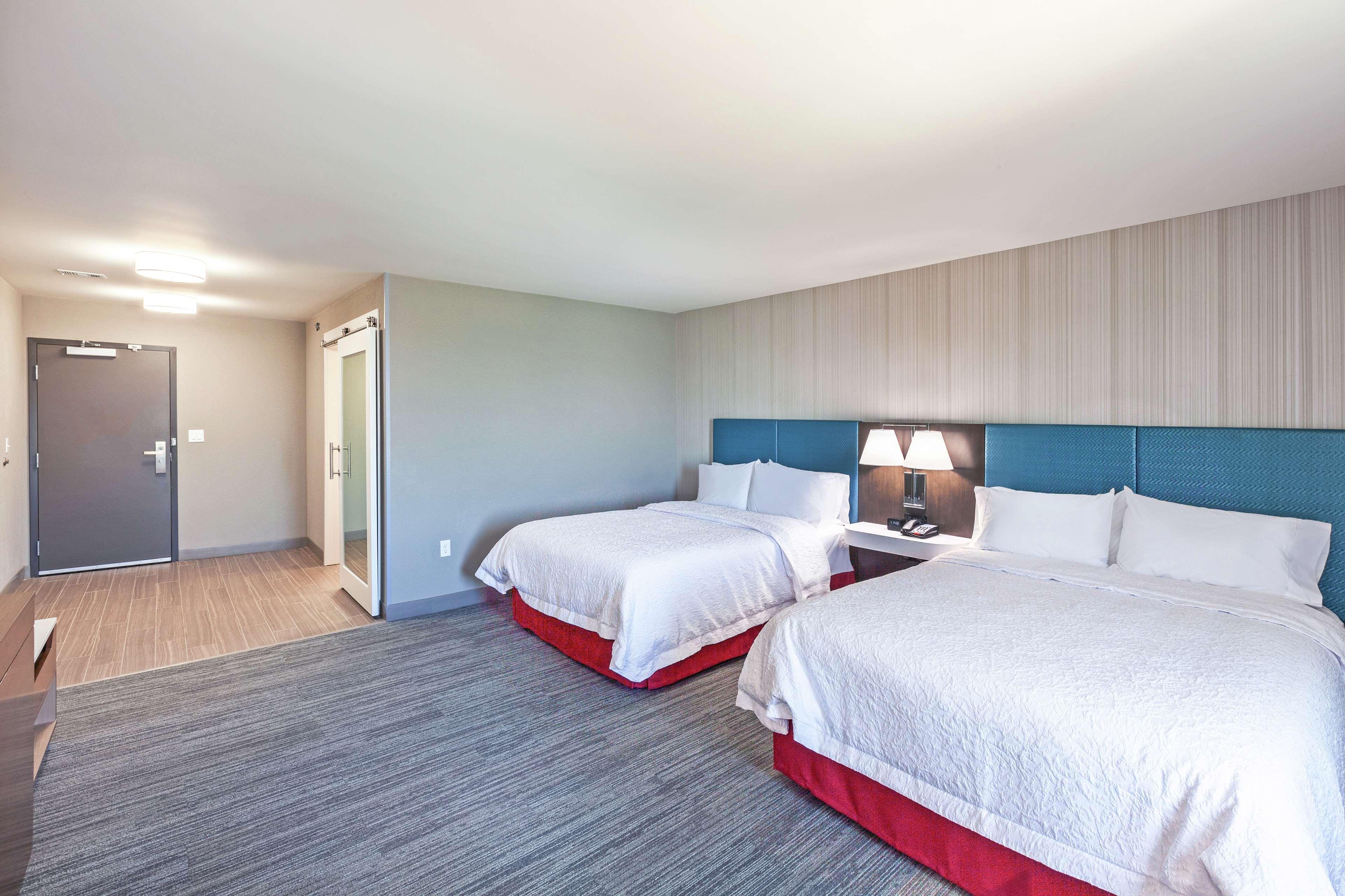 Hampton Inn Gardner Eksteriør billede