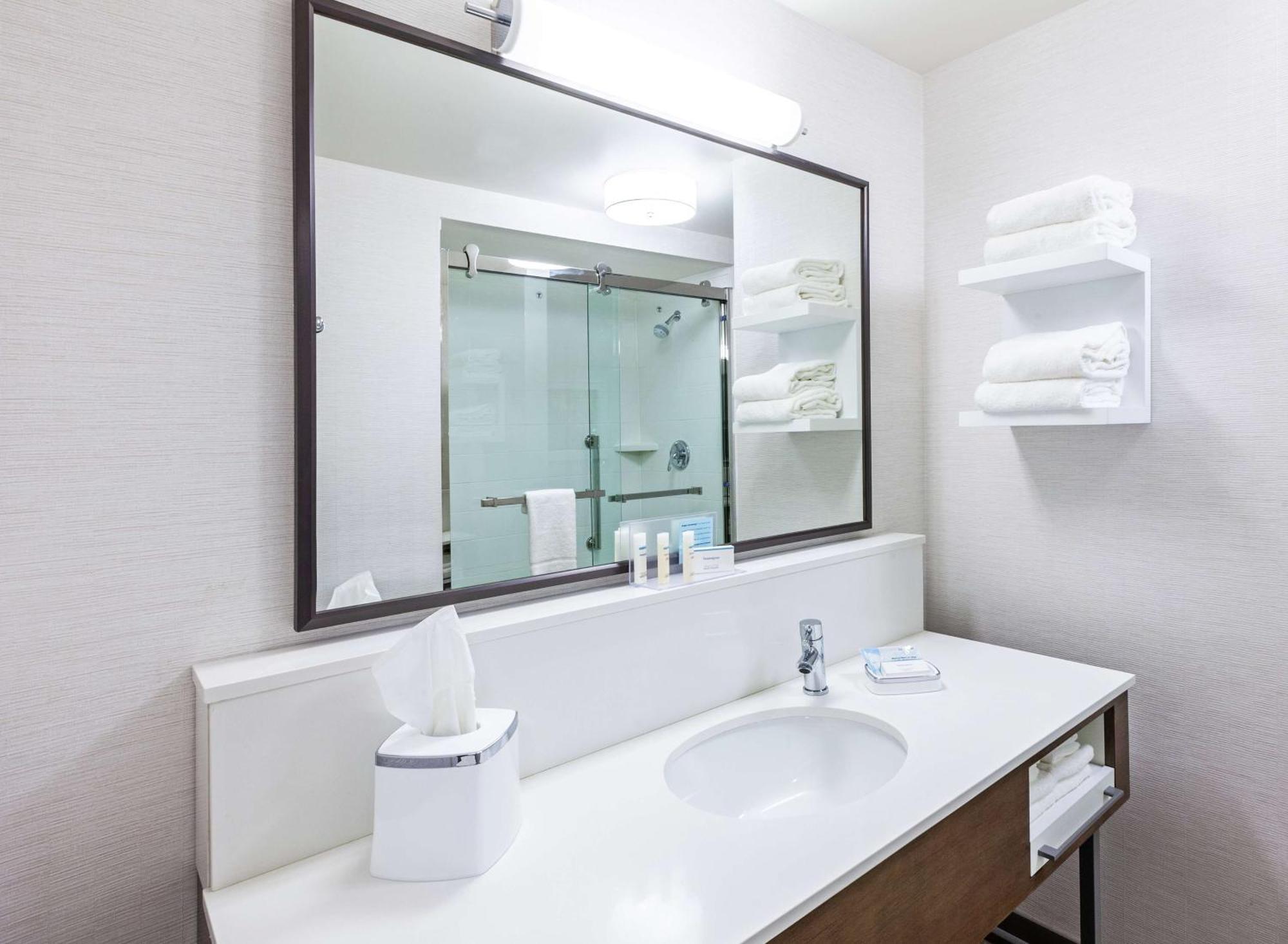 Hampton Inn Gardner Eksteriør billede